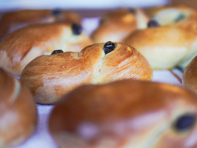 St. Lucia Day traditions for families